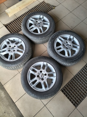 Elbląg 4 alufelgi 4x100 lato 6j14 et38 opony 6-7mm 185/65/14 stan ogólny db. ps. kupilem do Yarisa i są za szerokie
