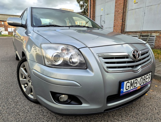 Elbląg Toyota Avensis Lift 2,0Diesel 130Km Bogata Wersja Wyposażenia 2008Rok Skrzynia 6-Biegowa -4XElektryczne Szyby Abs