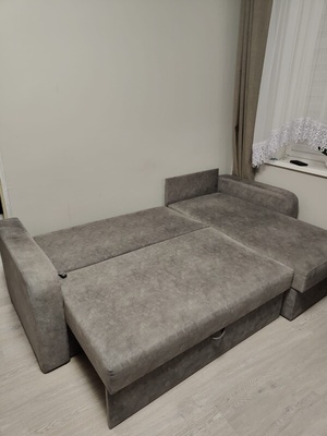 Elbląg Sprzedam narożnik z funkcją spania, kolor szary, kupiony około roku temu u prywatnego sprzedawcy na zamówienie.