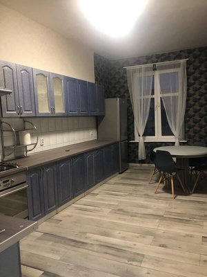 Elbląg Mieszkanie w Centrum miasta ul.12 Lutego PILNIE SPRZEDAM-  73 m²- 4 pokoje (2 przejściowe)- 2 piętro,