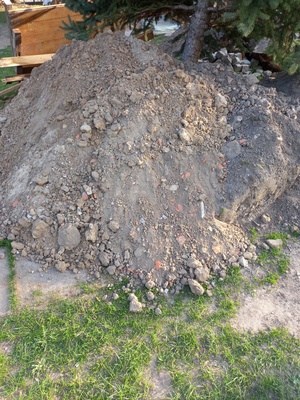 Elbląg Oddam ziemię ok 3 ton, transport i załadunek we własnym zakresie.