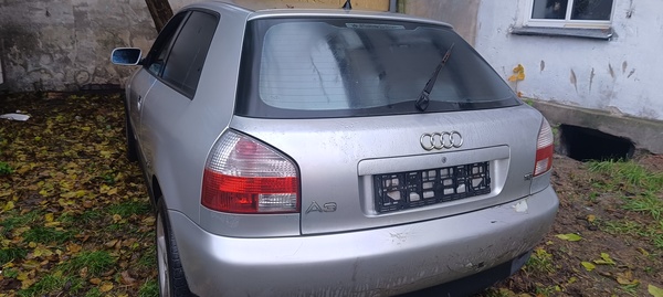 Elbląg Audi A 3 1.6 benzyna na części. ..