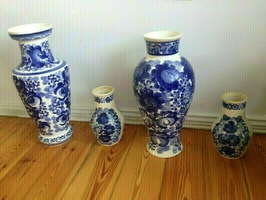 Elbląg Wazony piękne eleganckie, najchętniej komplet. 
Sztuka ogromny wazon 250 zł
Mniejszy 99 zł