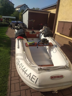Elbląg Sprzedam ponton z silnikiem, sonda. Wiecej informacji pin numerem tel 668 155 878