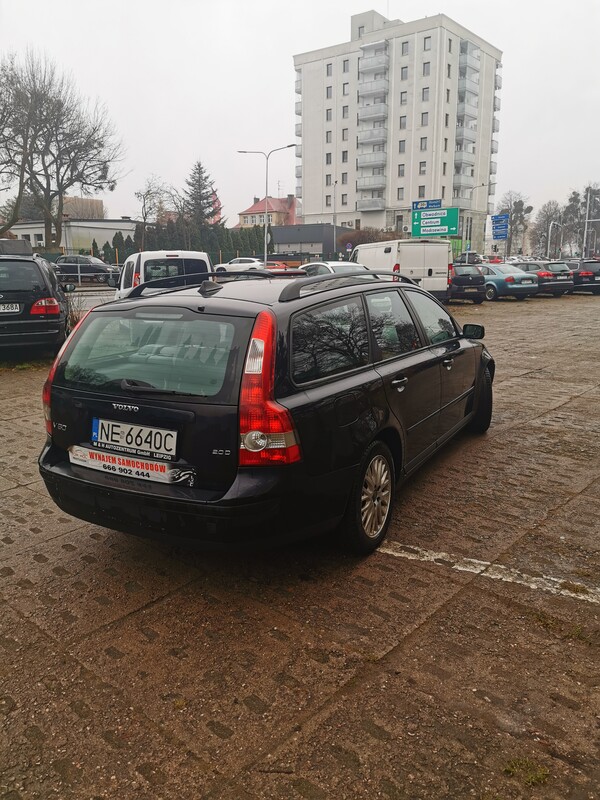 Elbląg Sprzedam Volvo V50 2.0 Disel, przebieg 368000.Auto sprawne gotowe do jazdy, stan techniczny dobry. Cena; 7900zł