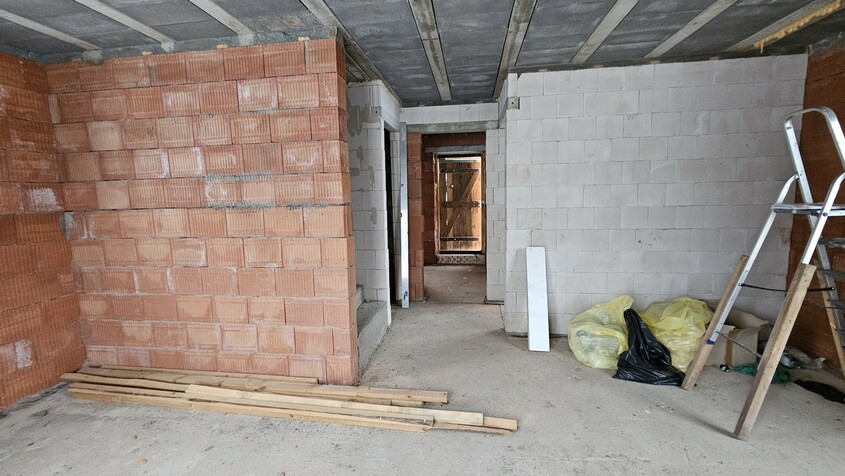 Elbląg BIURO NIERUCHOMOŚCISZULC& SZULCPowierzchnia działki: 700 m2Dom na sprzedaż w stanie surowym zamkniętym w