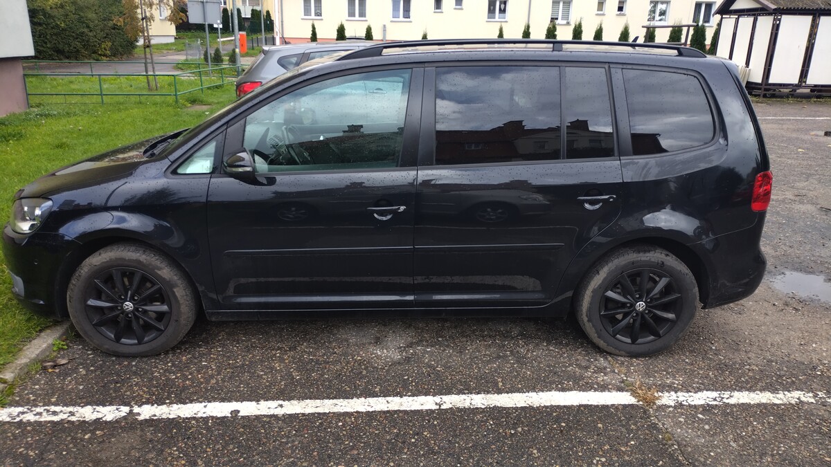 Elbląg VW Touran 1.6 TDI 2011 Rok