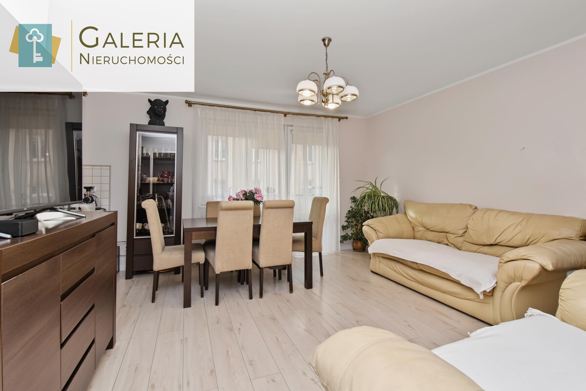 Elbląg GALERIA NIERUCHOMOŚCIZ pasji i miłości do nieruchomościNa sprzedaż: Cztery pokoje, garderoba, dwa balkony, I