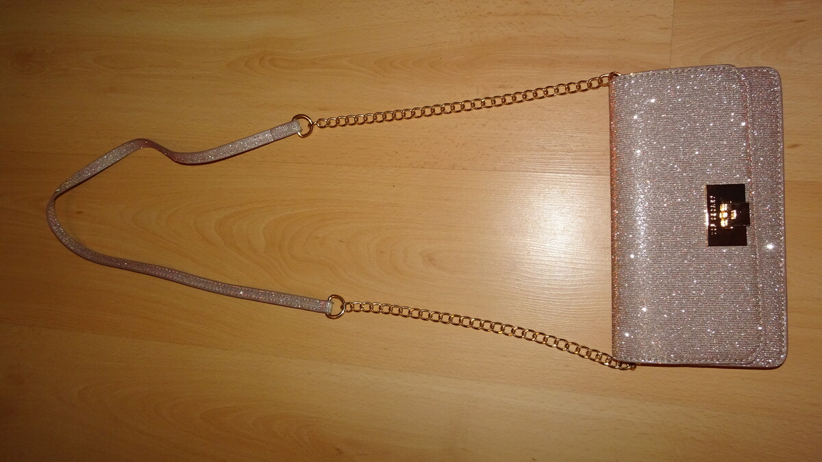 Elbląg Suknia, stan b. dobry, raz założona na wesele. rozm.46,+ torebka (20zł)