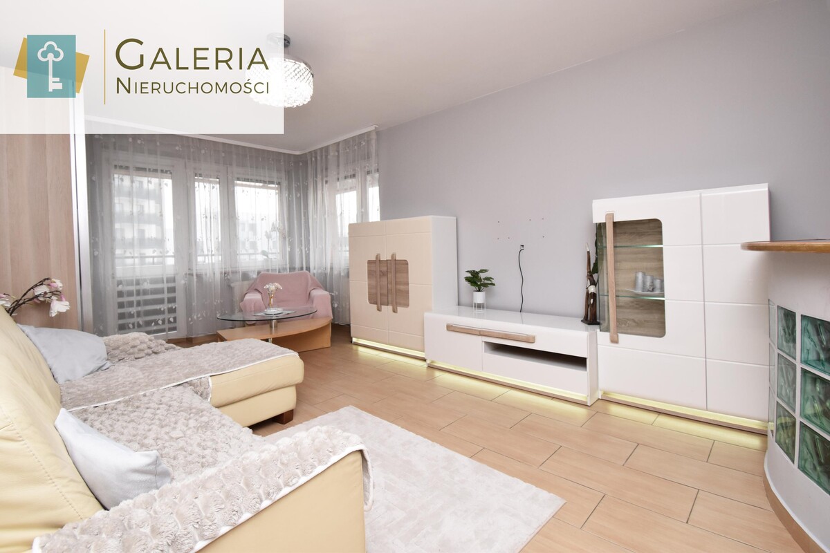 Elbląg GALERIA NIERUCHOMOŚCIZ pasji i miłości do nieruchomościNa sprzedaż: 2-pokojowe mieszkanie, balkon,