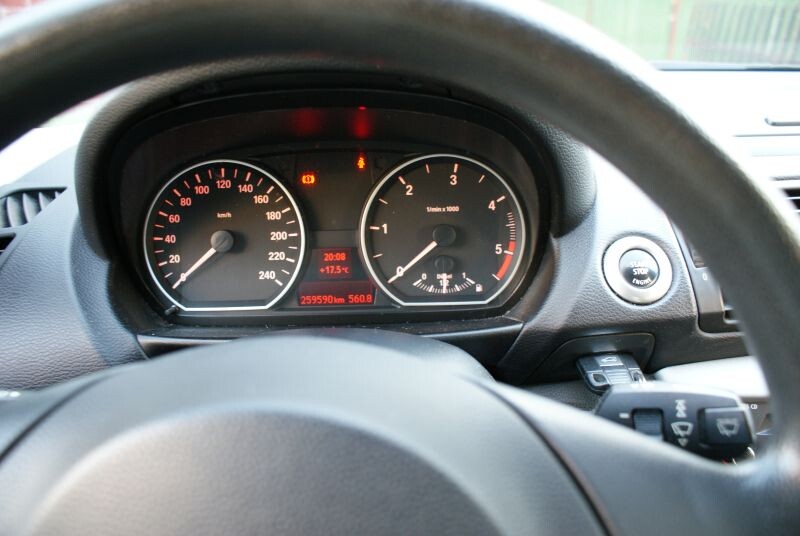 Elbląg 🚗 Sprzedam BMW 118d 2.0 diesel – Stan idealny, kobieca ręka, zadbana! 🚗Mam do sprzedania