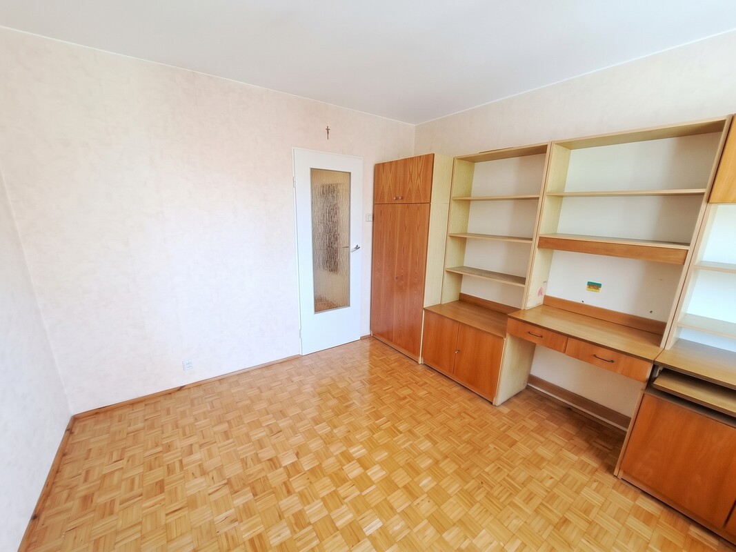 Elbląg Rozkładowe 62 m², 3 pokoje w bloku z cegły, 3.piętro, bezpośrednio, do zamieszkania. Elbląg, ul. Janowska