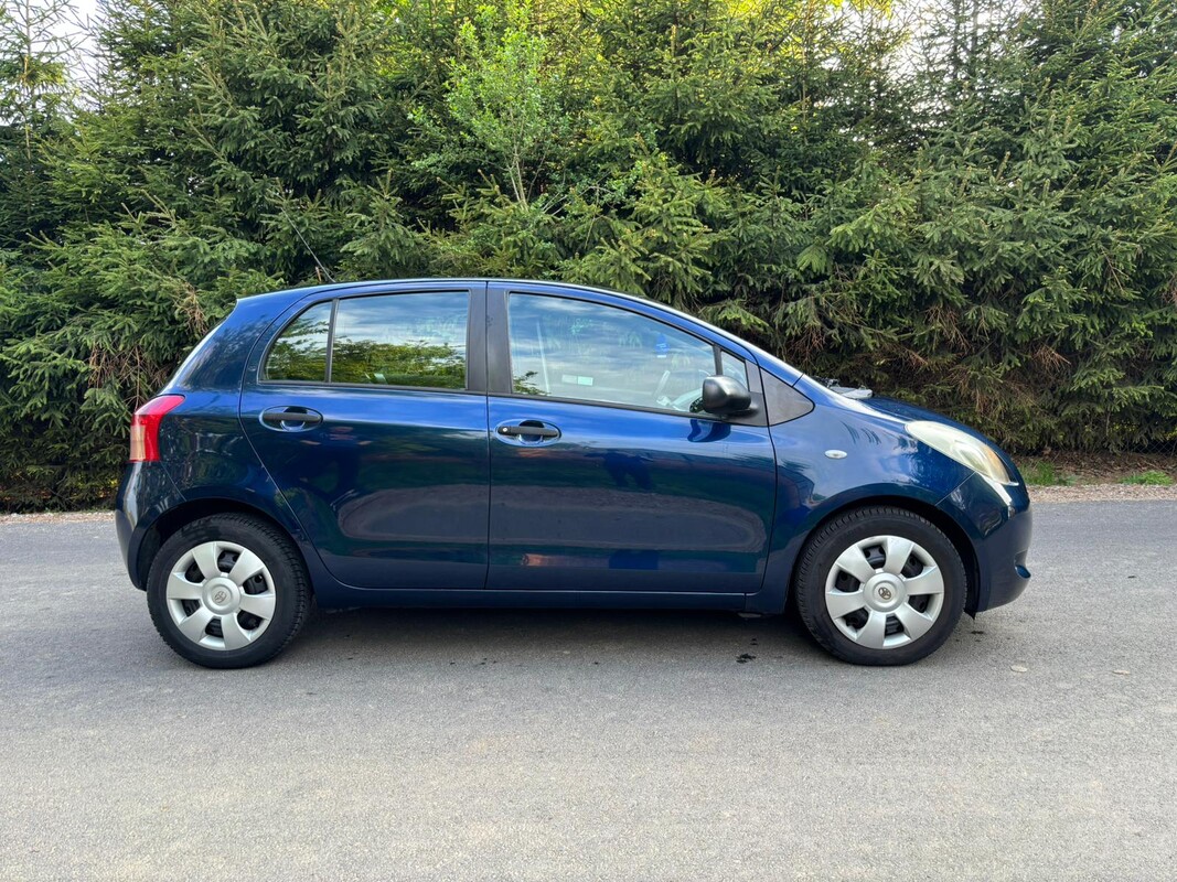 Elbląg Sprzedam TOYOTĘ YARIS II 2008 rok, 1,3 benzyna 87 KM. Przebieg 152 tys. km.