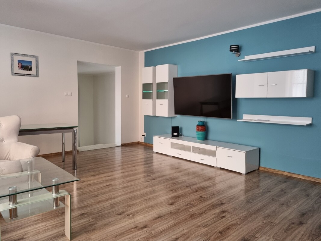 Elbląg BEZPOŚREDNIO | 79 m² na Starówce gotowe do zamieszkania| 1.piętro | Kupujący NIE płaci prowizji
