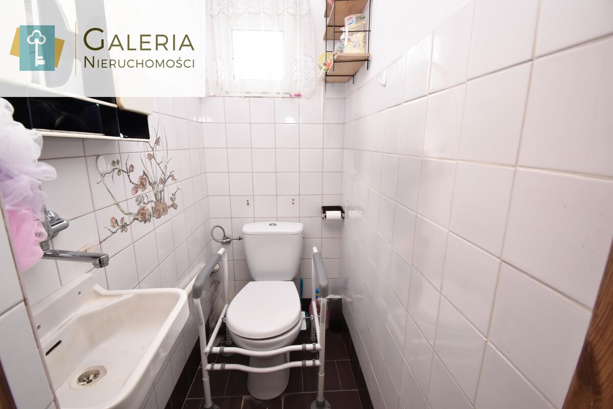 Elbląg GALERIA NIERUCHOMOŚCIZ pasji i miłości do nieruchomościNa sprzedaż: 7 pokojowy dom