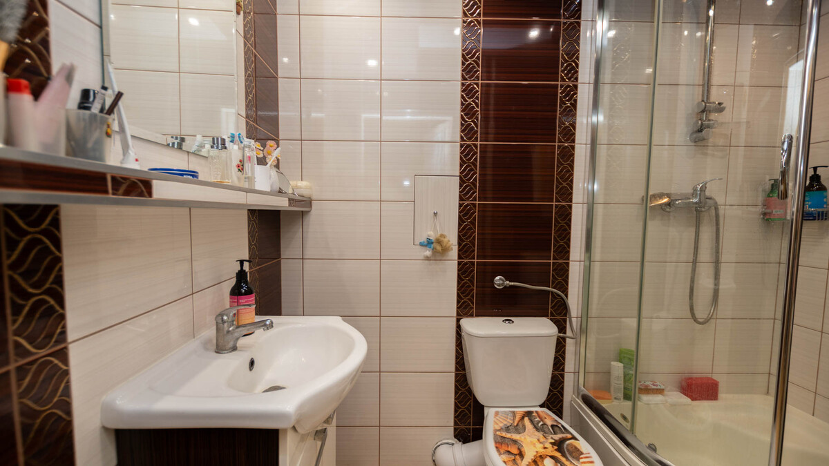 Elbląg * * * ABC NIERUCHOMOŚCI * * *NOWA OFERTA! MIESZKANIE 2-POKOJOWE - PARTER, BALKON I ŚWIETNA LOKALIZACJA!2 pokoje