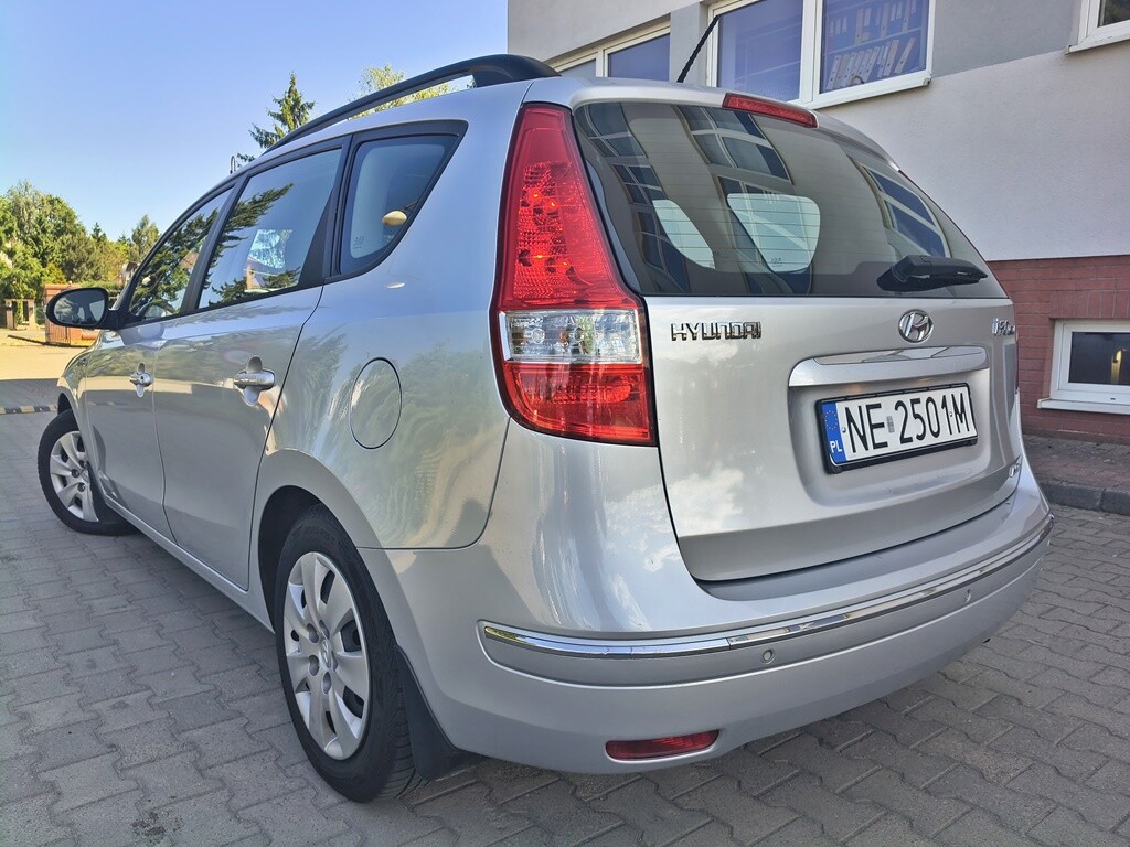 Elbląg HYUNDAI I30 KOMBISILNIK : 1.6 126KM Benzyna!Bogata wersja wyposażenia!