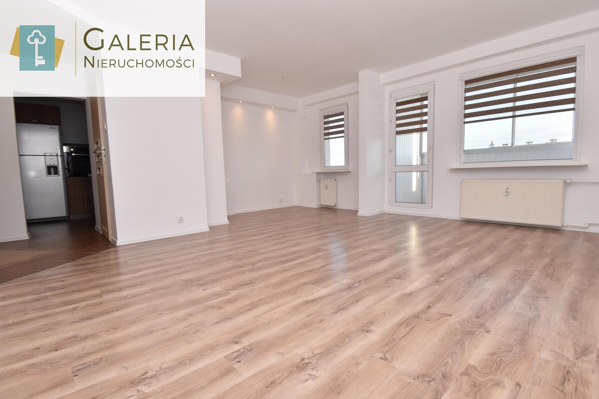 Elbląg GALERIA NIERUCHOMOŚCIZ pasji i miłości do nieruchomościNa sprzedaż: Jasne, przestronne, trzypokojowe mieszkanie