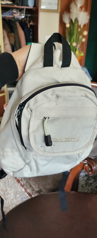 Elbląg Sprzedaam sweterek czerwony meski, roz. L- 27 zl Kurtka ruda skórka, roz L, bardzo mali używana(cena nowej