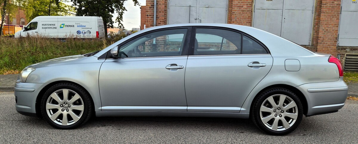 Elbląg Toyota Avensis Lift 2,0Diesel 130Km Bogata Wersja Wyposażenia 2008Rok Skrzynia 6-Biegowa -4XElektryczne Szyby Abs
