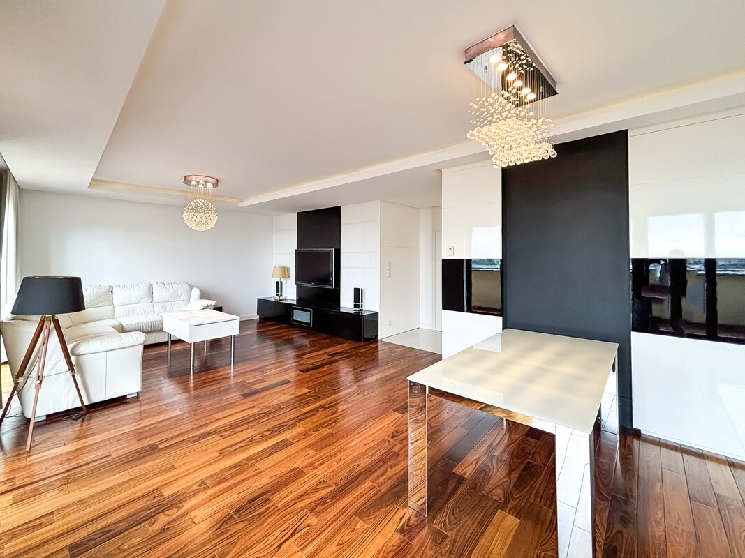 Elbląg DE FACTO NIERUCHOMOŚCITWÓJ ZAUFANY PARTNER! NOWOŚĆ! APARTAMENT NA UL.1-GO MAJA W ELBLĄGU 116,50M2 - SALON Z