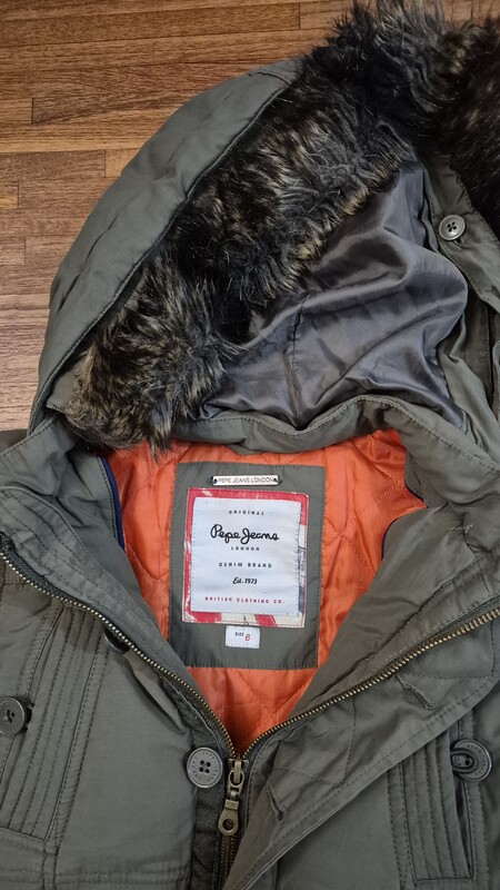 Elbląg Kurtki dla chłopca 4 sztuki: - kurtka softshell rozmiar 110/116 firmy Lupilu - bluza na grubym polarze rozmiar