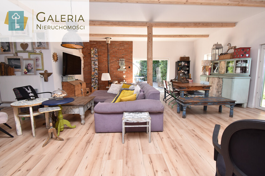 Elbląg GALERIA NIERUCHOMOŚCIZ pasji i miłości do nieruchomościNa sprzedaż: Wolnostojący dom z dala od zgiełku