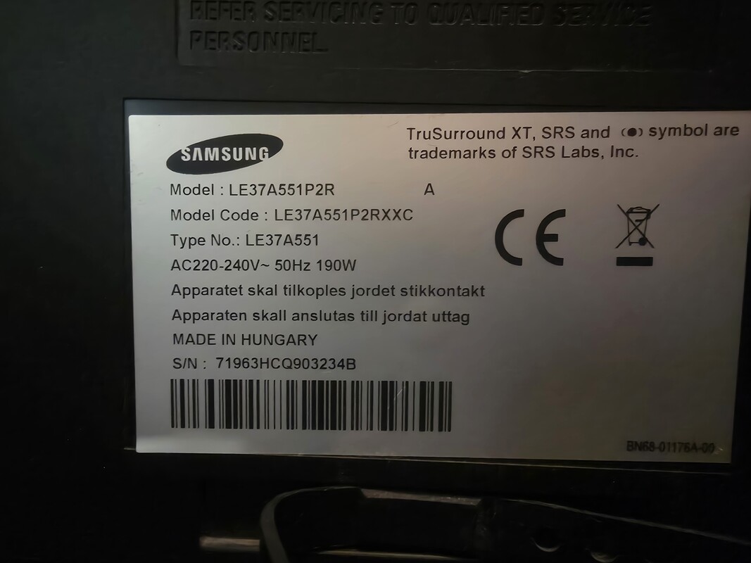 Elbląg Telewizor Samsung LE37A551P2RXXC to 37-calowy telewizor LCD z NAJLEPSZEJ Serii 5 (A551) + WIESZAK