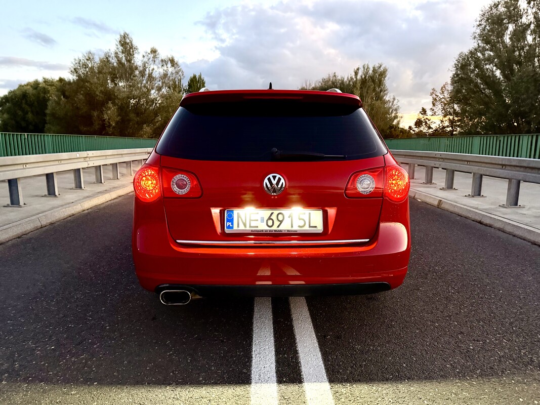 Elbląg Volkswagen Passat 2.0 R z 2009 roku, 200PS