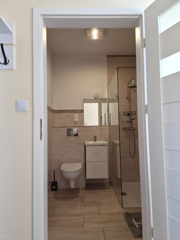 Elbląg Nowoczesne, jasne mieszkanie 2-pokojowe do wynajęcia – ul. Łęczycka, 35 m²