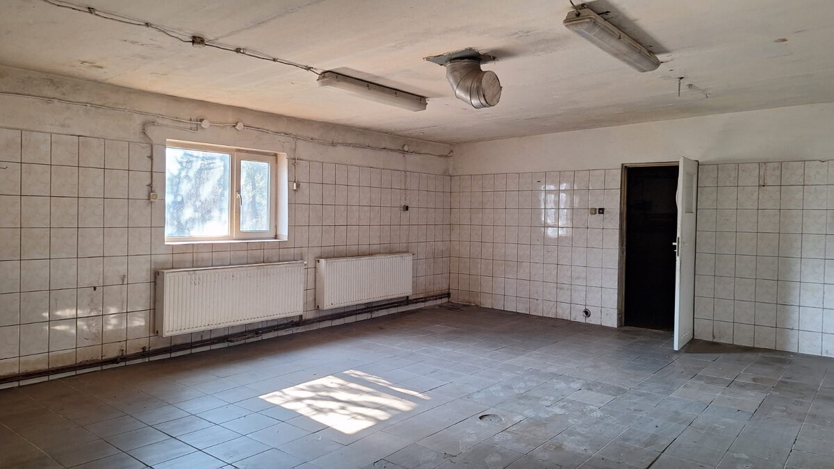 Elbląg Warsztat / Magazyn / Produkcja - Budynek 270m2 w Krasnym Lesie, Elblag