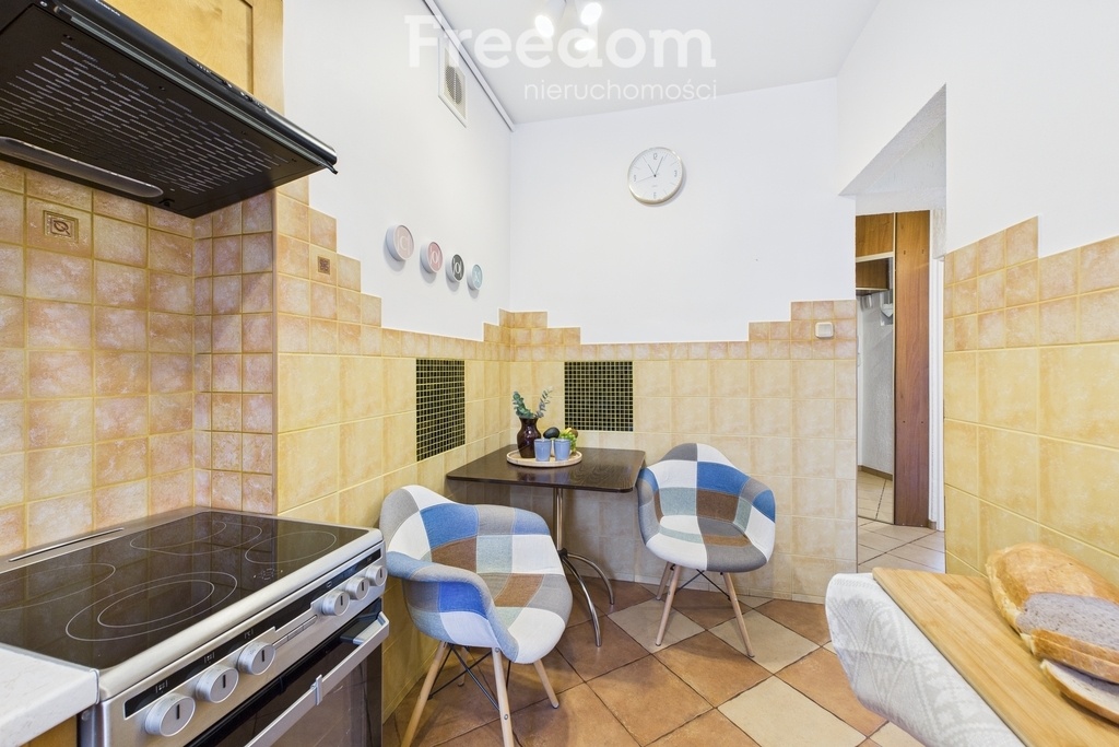 Elbląg FREEDOM NIERUCHOMOŚCISprzedam mieszkanie - Elbląg, Browarna. 3 pokoje po remoncie, ogródek i miejsce postojowe