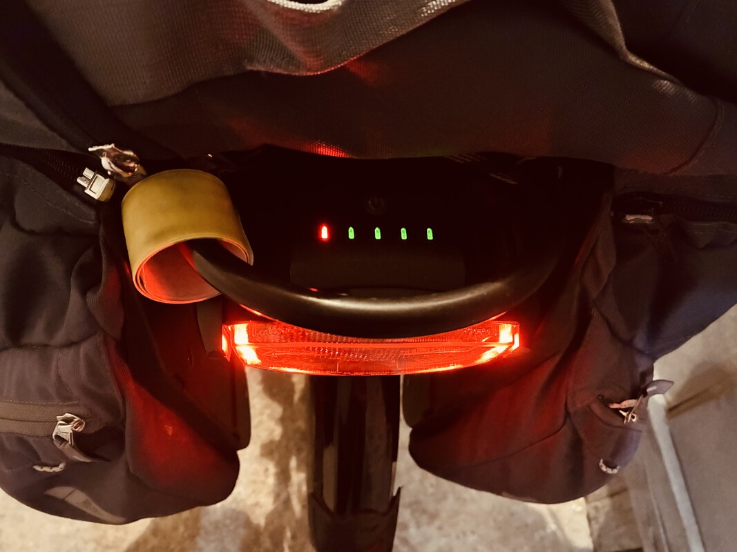 Elbląg Sprzedam 5.letni rower elektryczny Leader Fox Latona, koła 26” , rama 16,5” , czarny mat/złoty.