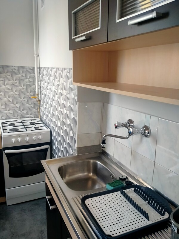 Elbląg 🌟 Super miejsce! Do wynajęcia umeblowana i wyposażona kawalerka 27 m2 – ul. Płk. Dąbka, ok.