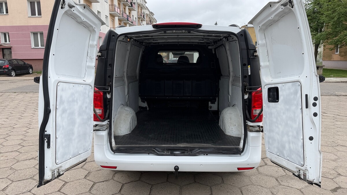 Elbląg Sprzedam swój samochód jakim jest Mercedes-Benz Vito , z silnikiem diesla o pojemności 2.2Auto w bardzo dobrym