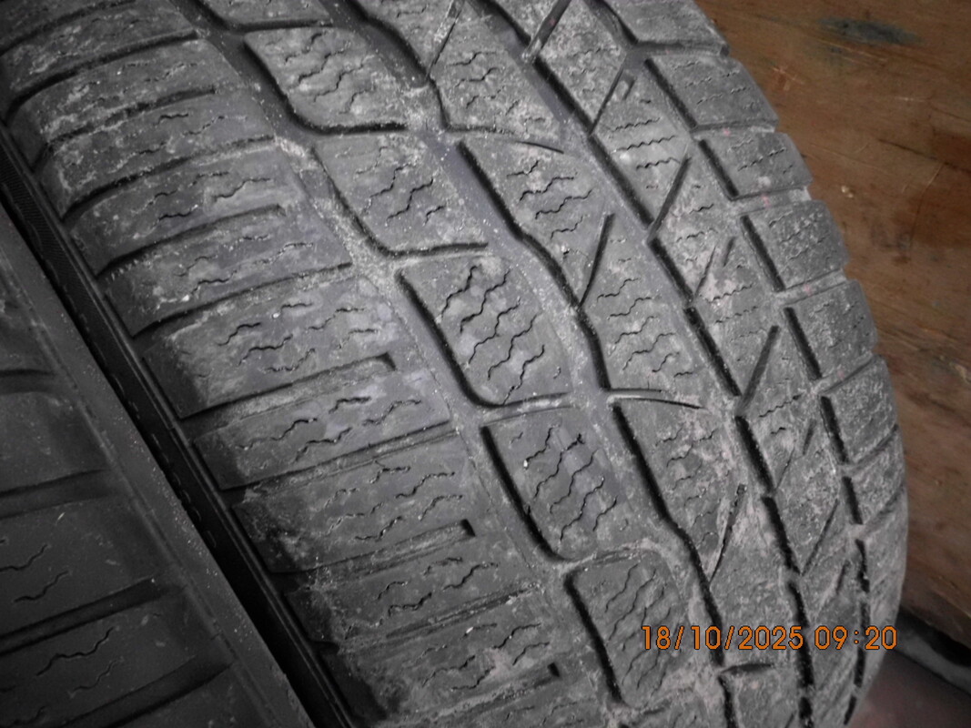 Elbląg Kuchenka gazowa BEKO używana, sprawna z piekarnikiem. cena 190 zł
Opony Continental zimowe, rozmiar 225/45 R17