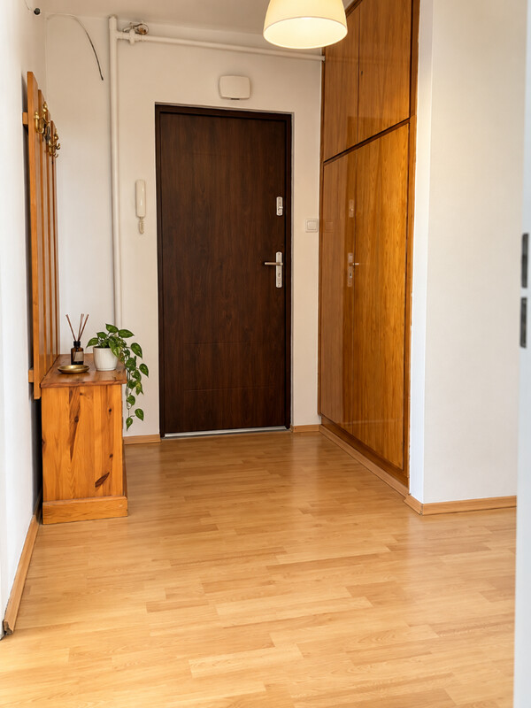 Elbląg Sprzedam mieszkanie 2 pokoje + osobno kuchnia, duży balkon, zielona spokojna okolica, świetna lokalizacja