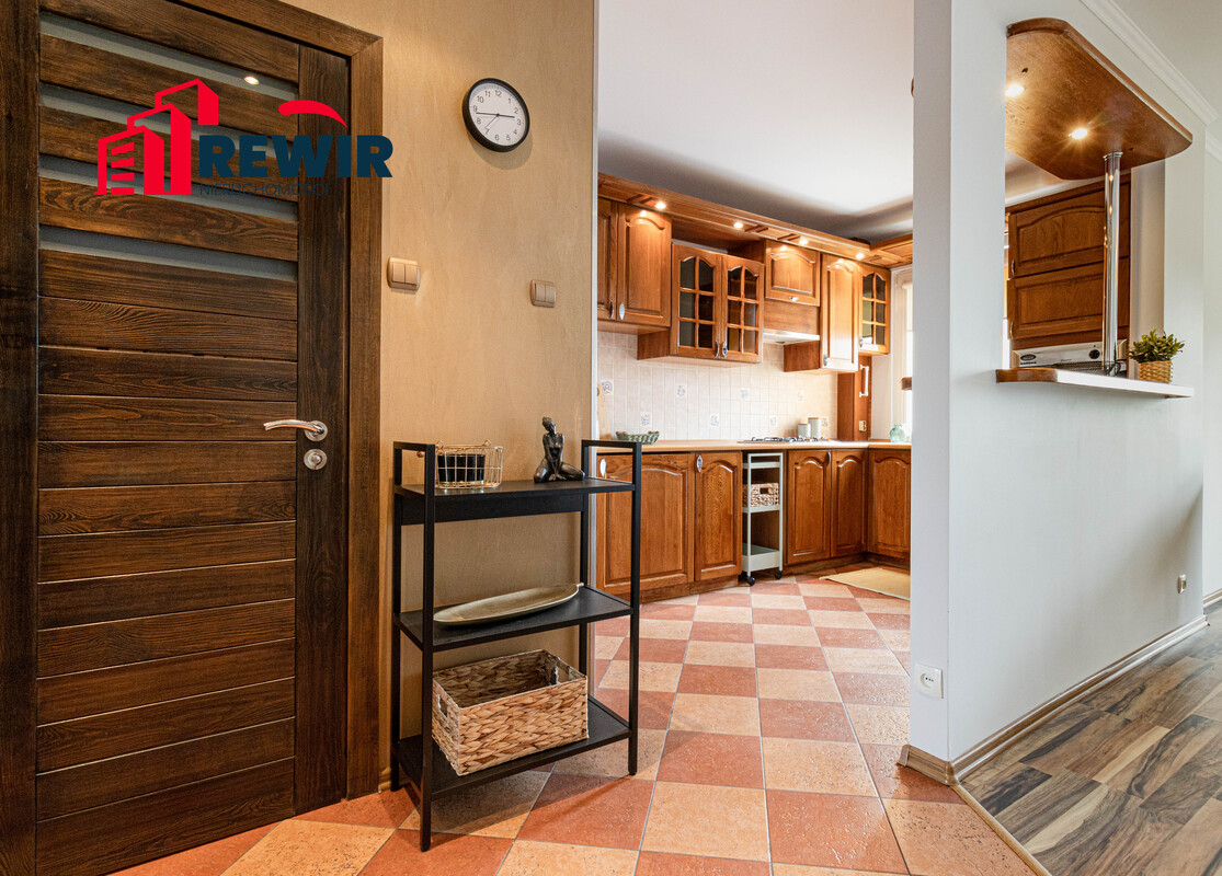 Elbląg RewiR NieruchomościWybierz Swój🎄Wymarzony RewiR Prezentujemy Państwu 2-pokojowe mieszkanie przy