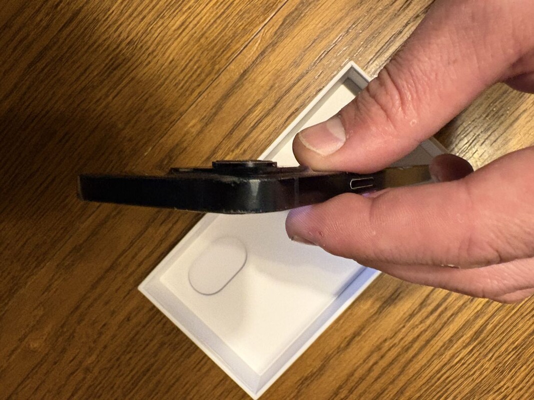 Elbląg Sprzedam IPhone 14 128GB w skald zestaw wchodzi telefon oryginalne pudełko ładowarka etui na telefon. Stan jak