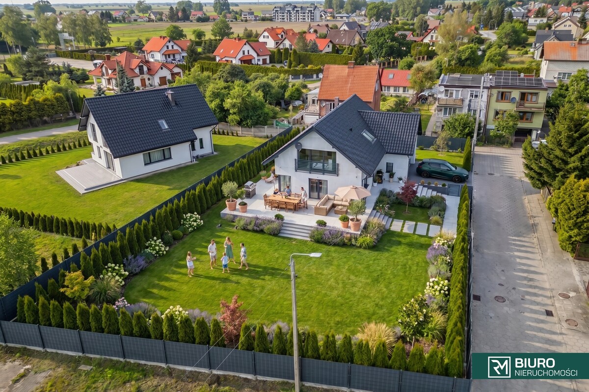 Elbląg Nowoczesny dom 195 m²6 pokoi Duża działka 1048m²