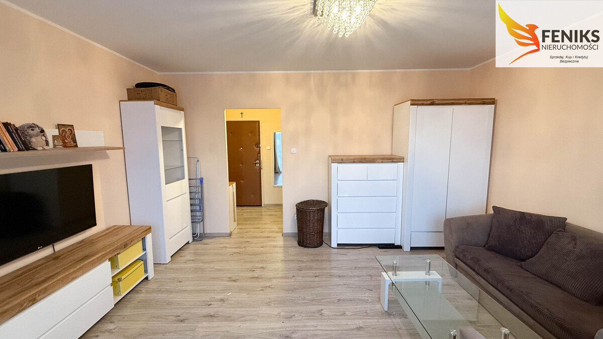 Elbląg FENIKS NIERUCHOMOŚCIPOLECA:KAWALERKA Z LOGGIĄ UL. TUWIMACENA 265.000 ZŁ POWIERZCHNIA 34 M2 3