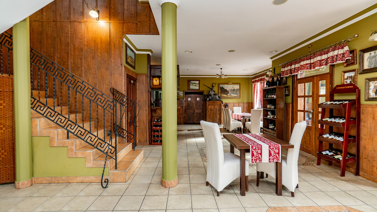 Elbląg TO MY SPRZEDAJEMYNIERUCHOMOŚCI W TYM MIEŚCIEBIURO NIERUCHOMOŚCIAMERICAN HOMEFOR SALE - GOTOWY BIZNES - FROMBORK