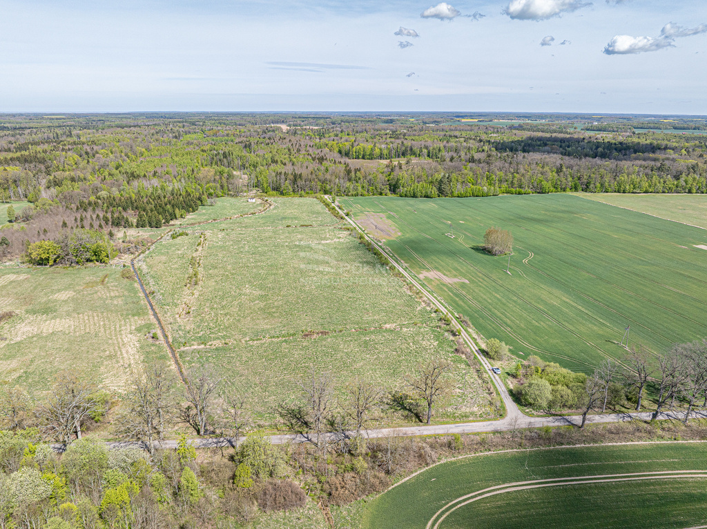 Elbląg PÓŁNOC NIERUCHOMOŚCISprzedam działkę - Pierławki. Na sprzedaż oferujemy grunt o łącznej powierzchni 6,2683