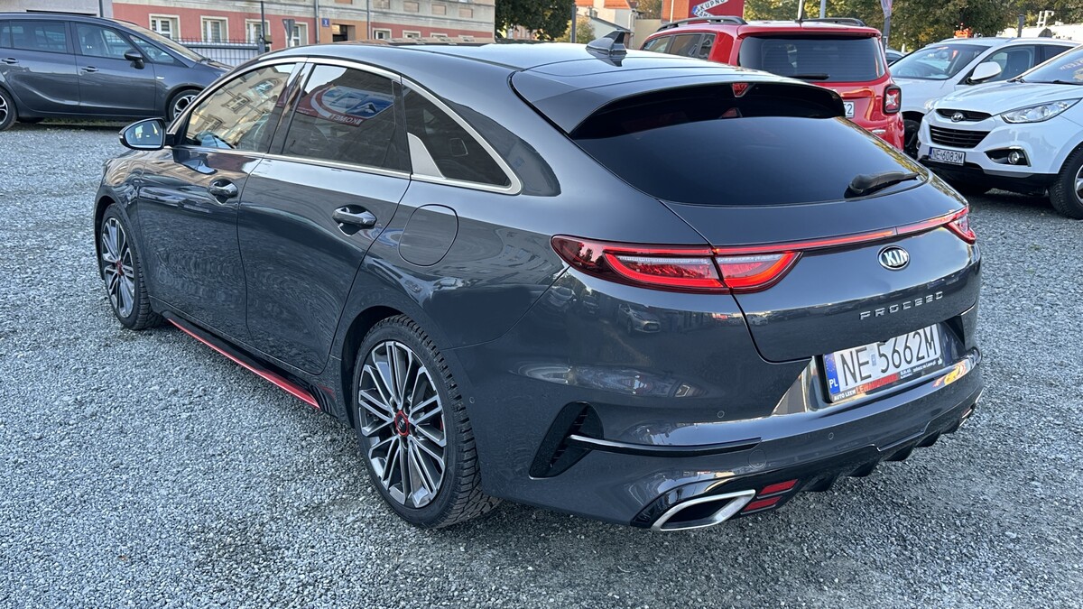 Elbląg Auto Leew LEWANDOWSKI Kupujemy i Sprzedajemy tylko dobre auta Za auta z Polskiego Salonu Płacimy Najwięcej KIA