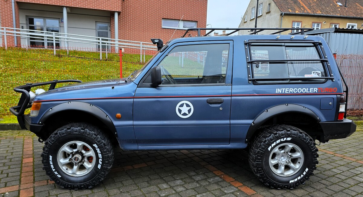 Elbląg Mitsubishi Pajero 2 4X4 OFF ROAD 2,5Diesel 100KM 1993Rok Doinwestowany Metalowe Zderzaki Hak
