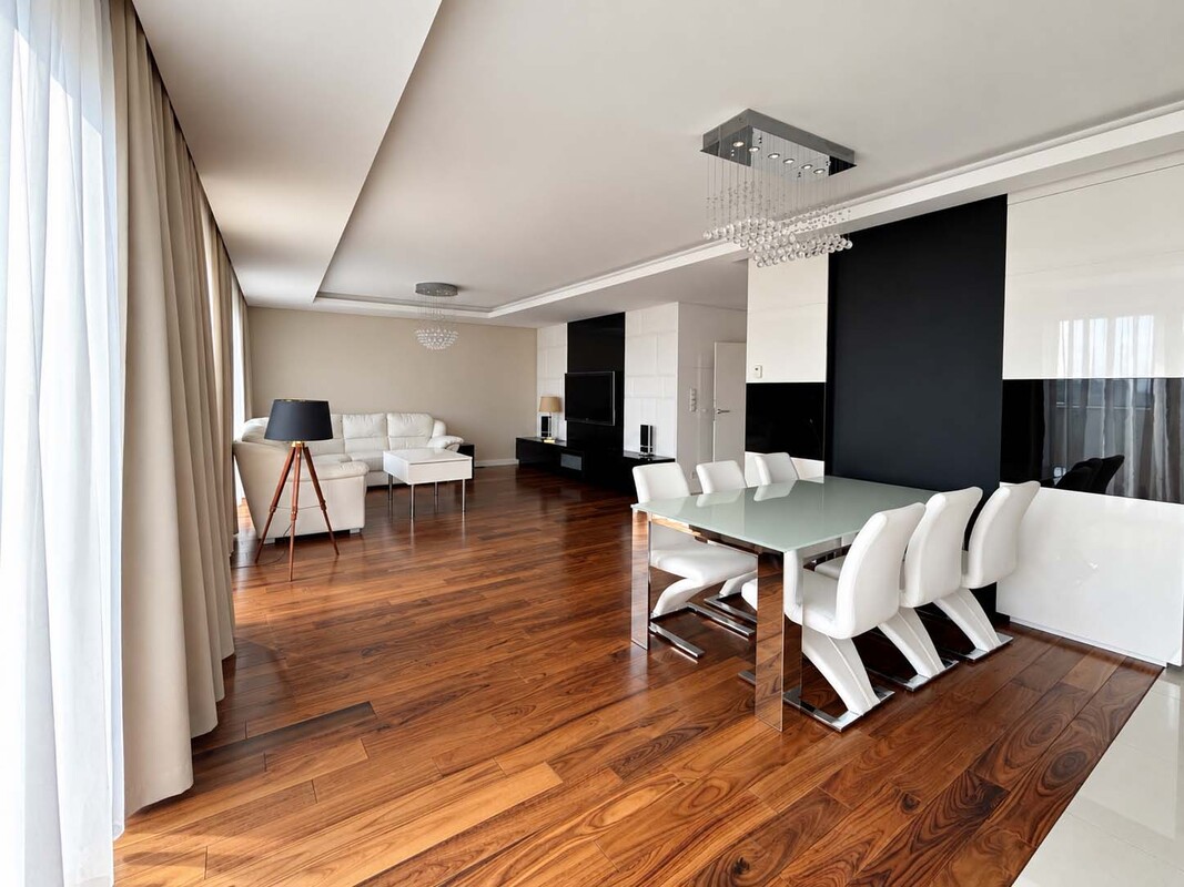 Elbląg DE FACTO NIERUCHOMOŚCITWÓJ ZAUFANY PARTNER! NOWOŚĆ! APARTAMENT NA UL.1-GO MAJA W ELBLĄGU 116,50M2 - SALON Z