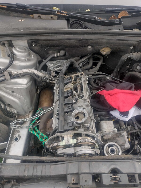 Elbląg Audi A4 B8 z niezawodnym silnikiem 1.8 TFSI. Auto w trakcie remontu silnika – większość prac została już