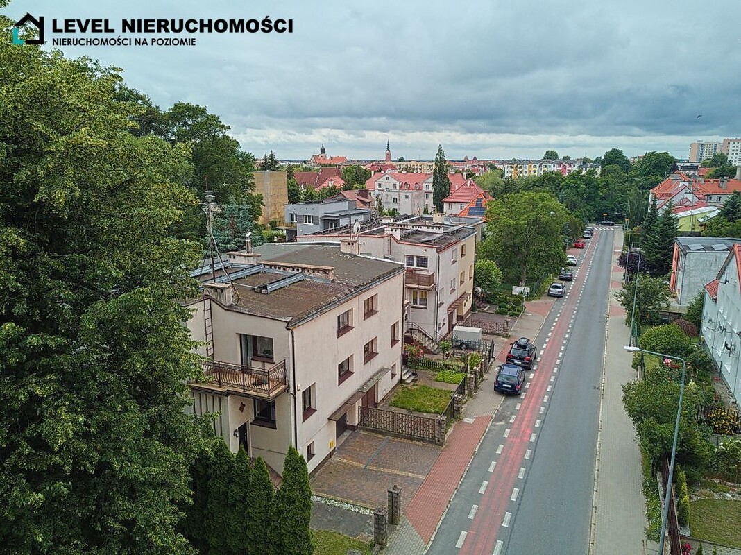 Elbląg LEVEL NIERUCHOMOŚCI Dom z garażem w mieścieul. Wspólna 145,6 m2 NIERUCHOMOŚCI NA POZIOMIE