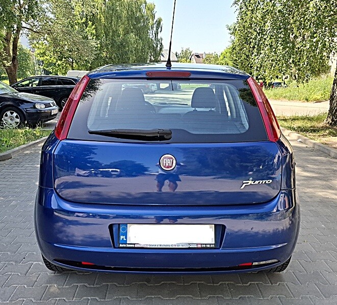 Elbląg FIAT GRANDE PUNTO1.4 Benzyna2008 rokNowe opony i akumulatorOpłaty na Rok