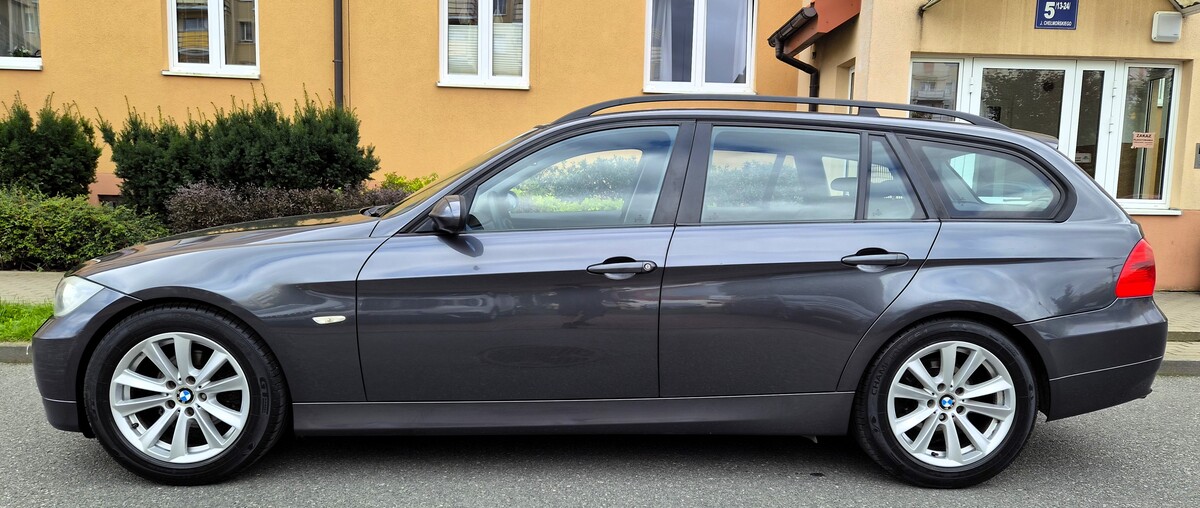 Elbląg BMW 3 E91 2,0Benzyna 130Km Bogata Wersja Wyposażenia 2007Rok -4XElektryczne Szyby Abs Sprawna Klimatyzacja